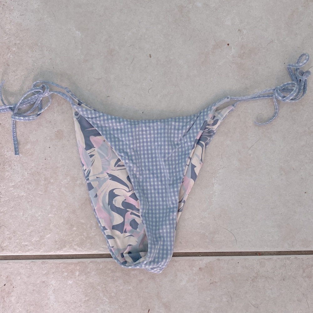 RVCA Gingham Reversible Bikini Bottom⭐️